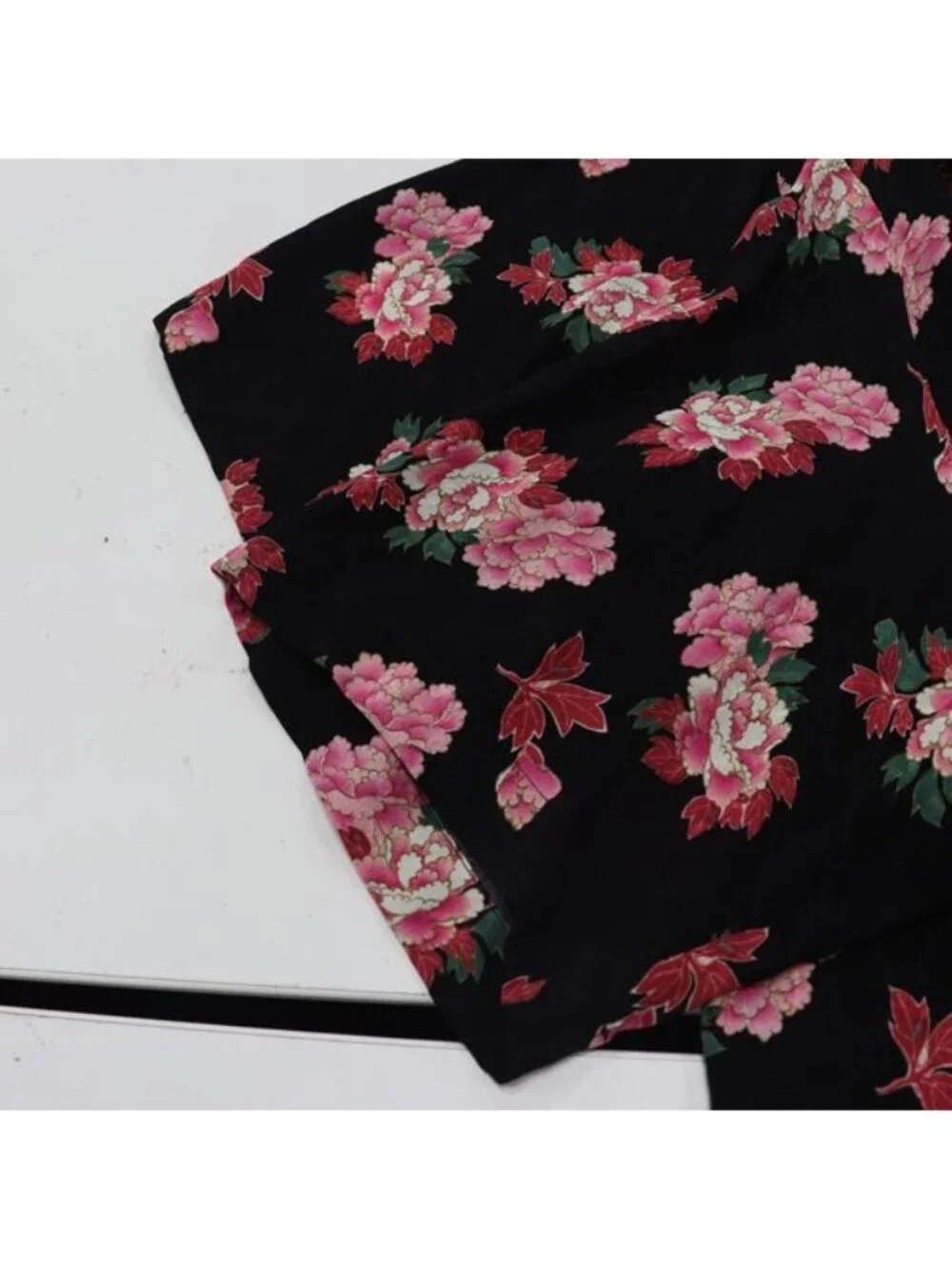 Gucci GG Peony Set Short Sleeve Silk Top 50 Pants 52 Black Floral Color Apa